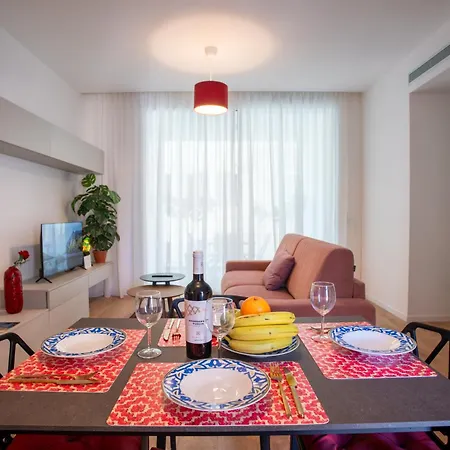Luxury Sweet Labicana Apartman *